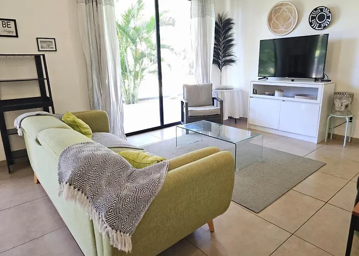 Seahorse Bed & Breakfast 4*